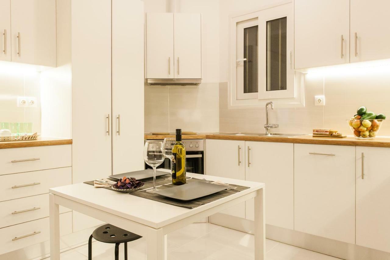 Classy Private Double Rooms In Apartment Next To Acropolis Ateny Zewnętrze zdjęcie